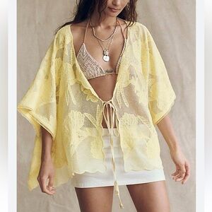 Free people X All Tous Elegant Yellow Lace Women Top one size NWOT